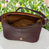 Woman's Genuine Leather Classic Crossbody Bag - Cognac